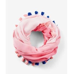 Express tassel ombré summer scarf